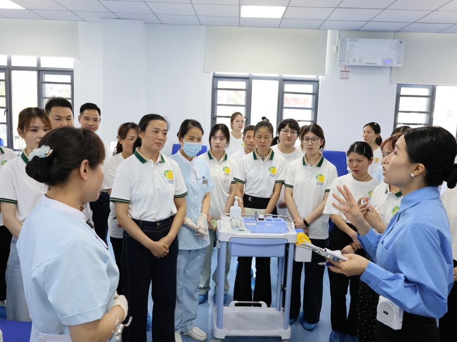 護航計劃丨135天跨越40地，國藥集團天壇生物2025年漿站禮儀服務專項培訓圓滿收官